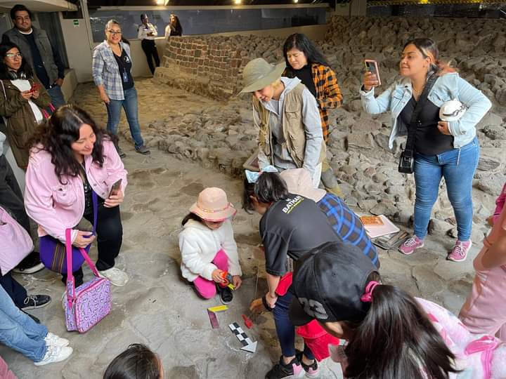 Menores de edad, futuros arqueólogos