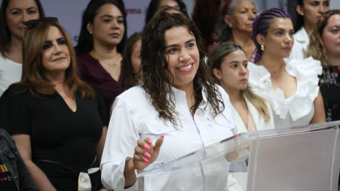 Caty Monreal presentó plataforma feminista