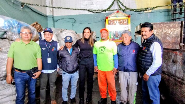 La comunidad recupera la Tolva, en Tlatelolco