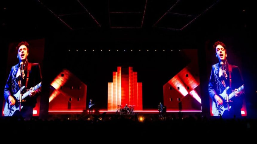 “Revivieron a Cerati”: holograma sorprende en concierto de Soda Stereo