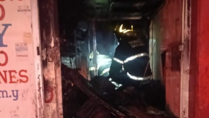 Tlatelolco bajo alerta: vecinos advirtieron riesgos y el fuego sacudió Riva Palacio