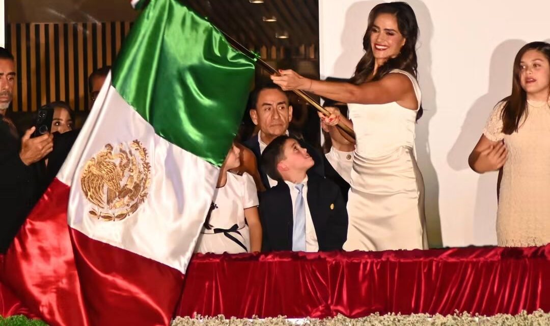 Una noche de fiesta, memoria y mensajes políticos